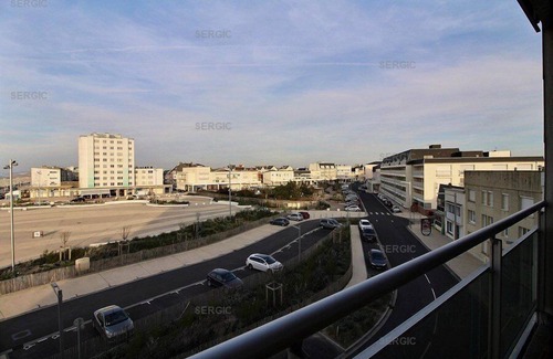 Berck-sur-Mer Apartment | Superb sea view! 5-person apartment. private parking