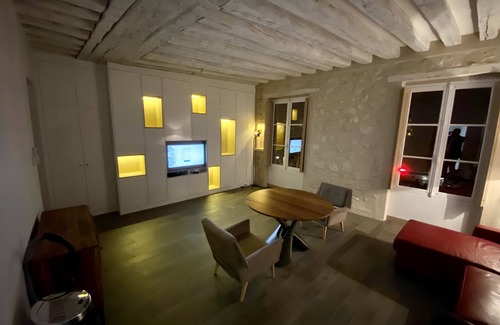 Sorbonne Apartment | Superbe 2 P Notre Dame VUE SUR LA Seine ET Ceremonie Ouverture JO
