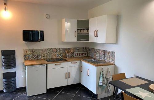 Sailly-lez-Lannoy Apartment | Superbe studio privée au calme avec piscine et spa