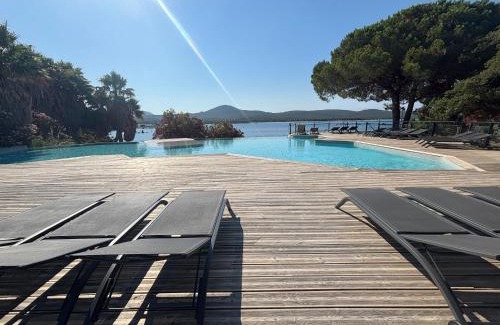 Pianotolli-Caldarello Apartment | Superbe T2 les pieds dans l'eau