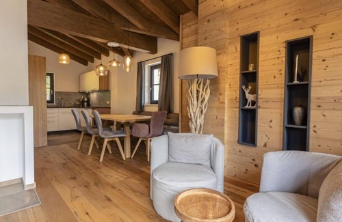 Turracher Hohe House | Superior 8 P mit Sauna by Interhome