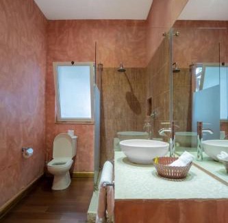 Victoria Borg Apartment | Superior Room Space Available