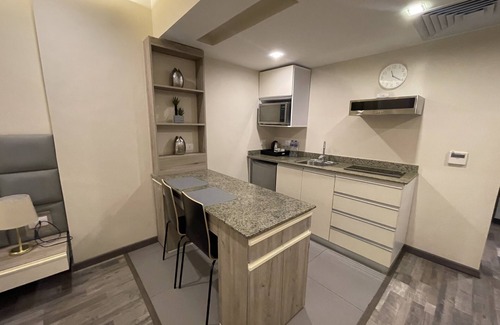 Heliopolis Apartment | Superior Studio King- 5 min away from Airport