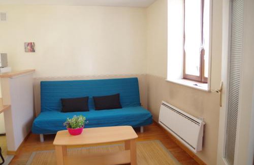 Saint-Genest-Malifaux Apartment | Sur le plateau - Logement indépendant St Genest Malifaux