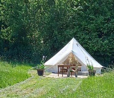 Ohey Other | Sur les pres