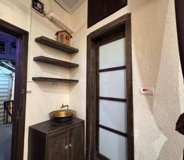 Trang Tien House | Sure Home