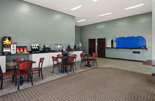 Long Beach Hotel | SureStay by Best Western Gulfport