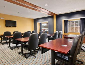 Keyser Hotel | SureStay Plus Hotel by Best Western Keyser