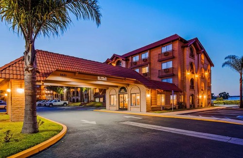 Lompoc Hotel | SureStay Plus Hotel by Best Western Lompoc