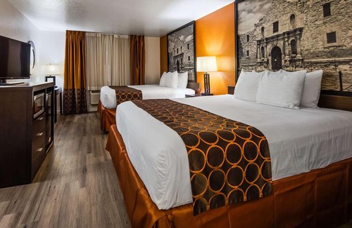 North San Antonio - SAT Hotel | SureStay Plus Hotel by Best Western San Antonio Airport