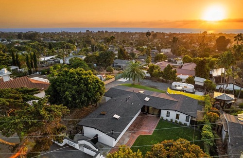 Encinitas Cottage | Surf House Cottage