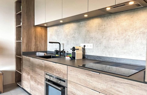 Punaauia Condo | Surf Oasis - View, A/C and wifi