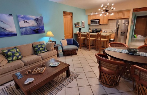 Campo de Golf Fonatur Condo | Surf, Sand & Sun inspired decor