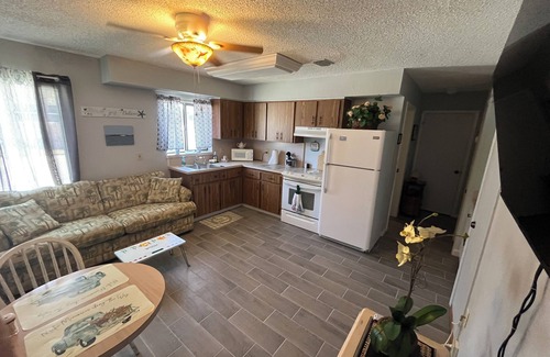 Cocoa Beach Apartment | Surfside Suites