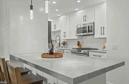 Port Hueneme Apartment | Surfside Waterfront Getaway