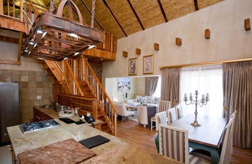 Buffelsdrift Cabin | Surval Boutique Olive Estate
