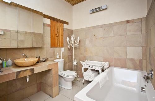 Buffelsdrift Cabin | Surval Boutique Olive Estate