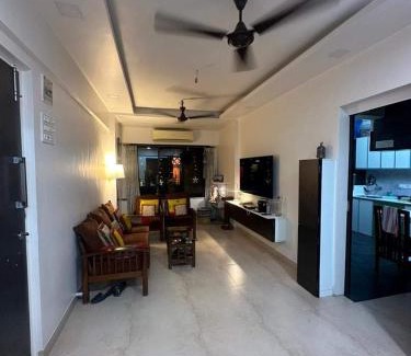 Khar Apartment | Surya kiran: linking road bandra west 3bhk