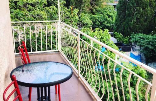 Sutomore Apartment | Sutomore apartments Anika