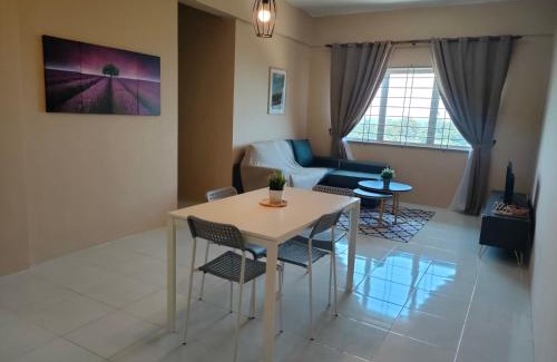 Pelindung Apartment | Sutra Damai Seaview