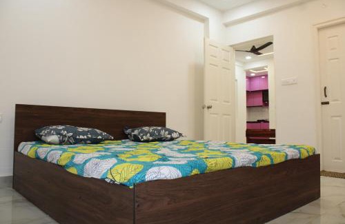 Tirupati Apartment | svhotel