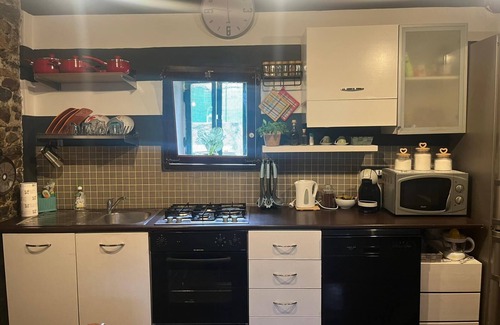 Arcola House | swadararo vacation home. Between Lerici and the 5 lands