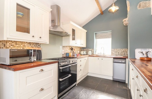 Morvah Cottage | SWALLOWS NEST, pet friendly, character holiday cottage in Morvah