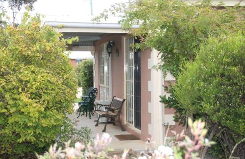 Swansea Resort | Swansea Cottages & Lodge Suites