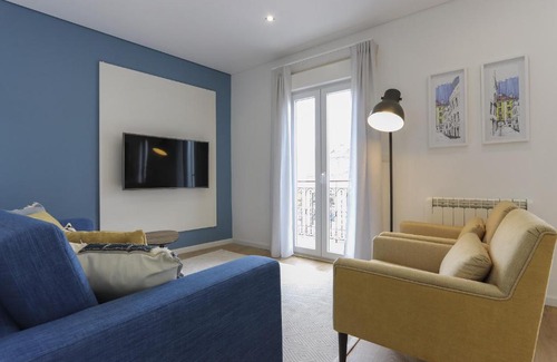 Lisbon Old Town Apartment | Sweet Almirante by Homing