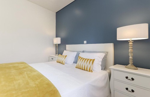 Lisbon Old Town Apartment | Sweet Almirante by Homing