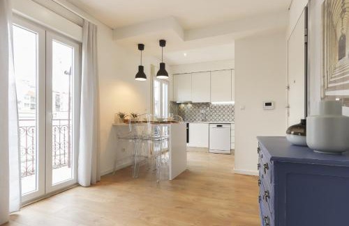 Lisbon Old Town Apartment | Sweet Almirante by Homing