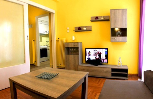 New Kypseli Apartment | Sweet Apartment with Athens Beautiful View