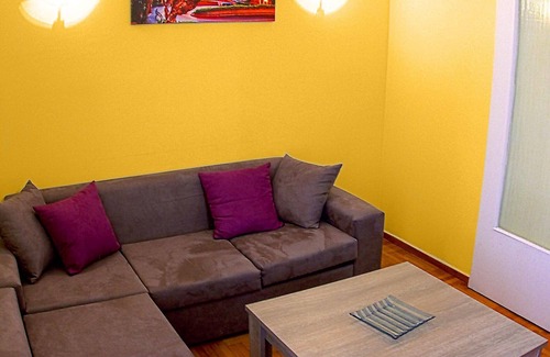 New Kypseli Apartment | Sweet Apartment with Athens Beautiful View