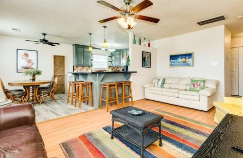 Surfside Beach House | Sweet Caroline by the Coast - Short Walk to the Beach or Jetty Park