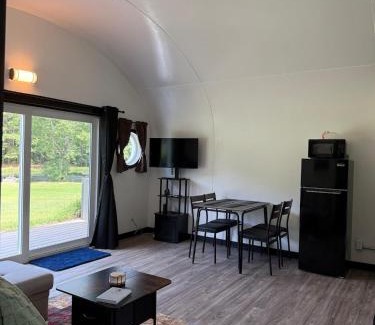 Littleton House | Sweet rare Earth Home 3 pack! 3 homes! Sleeps 10!