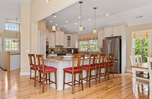 Corolla House | Sweet Retreat: Private Pool, Spa, Elevator