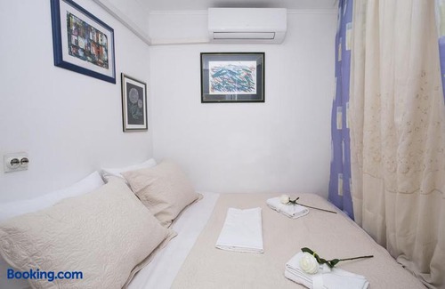 Split Apartment | Sweet Room Old Town Split