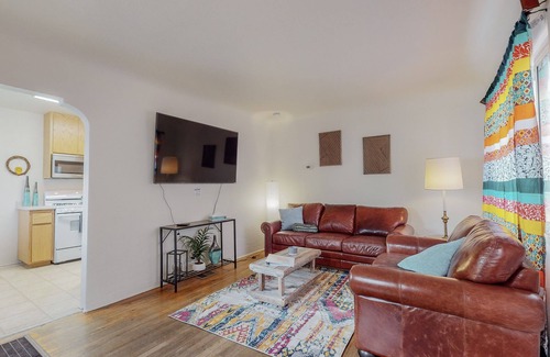 Nob Hill Condo | Sweet simple 2bd/1ba in Nob Hill