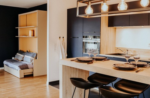 Chantiers Apartment | SweetHomeVersailles 10mn walk from Palace, *
