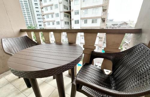 Kaunlaran Apartment | SweetSuites at Pine Crest #T1-526