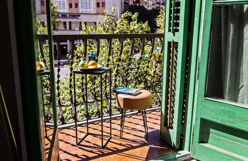 Esquerra de l'Eixample Apartment | Sweett | Urgell - Three Bedroom Apartment, Sleeps 8