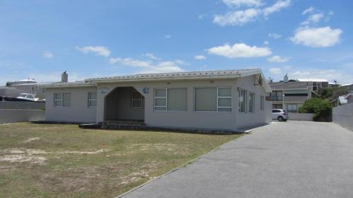 Struisbaai Apartment | Swem Jannie