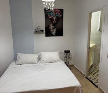 Ashdod Apartment | Swita Nir - Hot tub