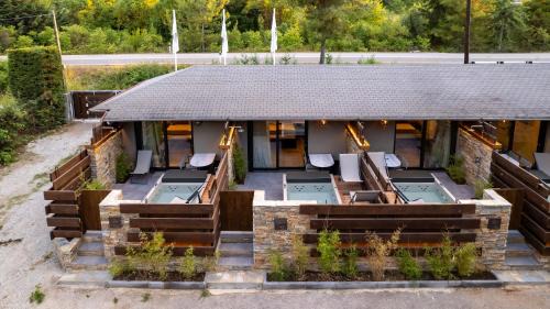 Litochoro Apartment | Sylvia Camping & Luxury Suites, Panel Hospitality Homes & Villas