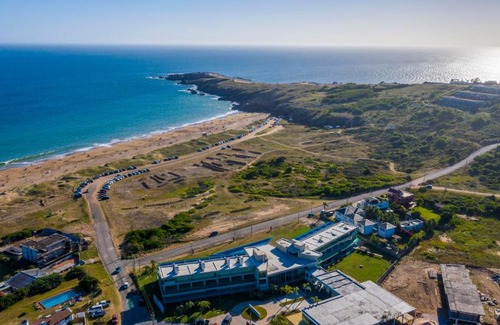 Punta Ballena Apartment | SYRAH Premium B1 - Balcón con vista al mar by depptö