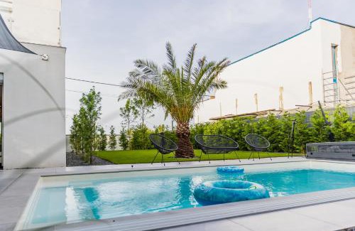 Siofok-Szabadifurdo Apartment | Szabadi Pihenőház by BLTN