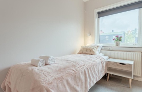 Torshavn Apartment | Tórsgøta Guesthouse - In The Heart Of Tórshavn