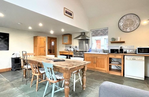 Ingleton House | t Inglefall Cottage Ingleton