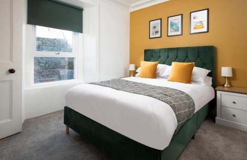 Eyemouth House | T&J House in Eyemouth: Cozy Coastal Retreat