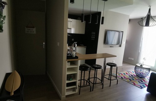 Minimes - Barriere de Paris Apartment | T1bis 30m2 refurbished with terrace, transport, 15min walk from the Capitol